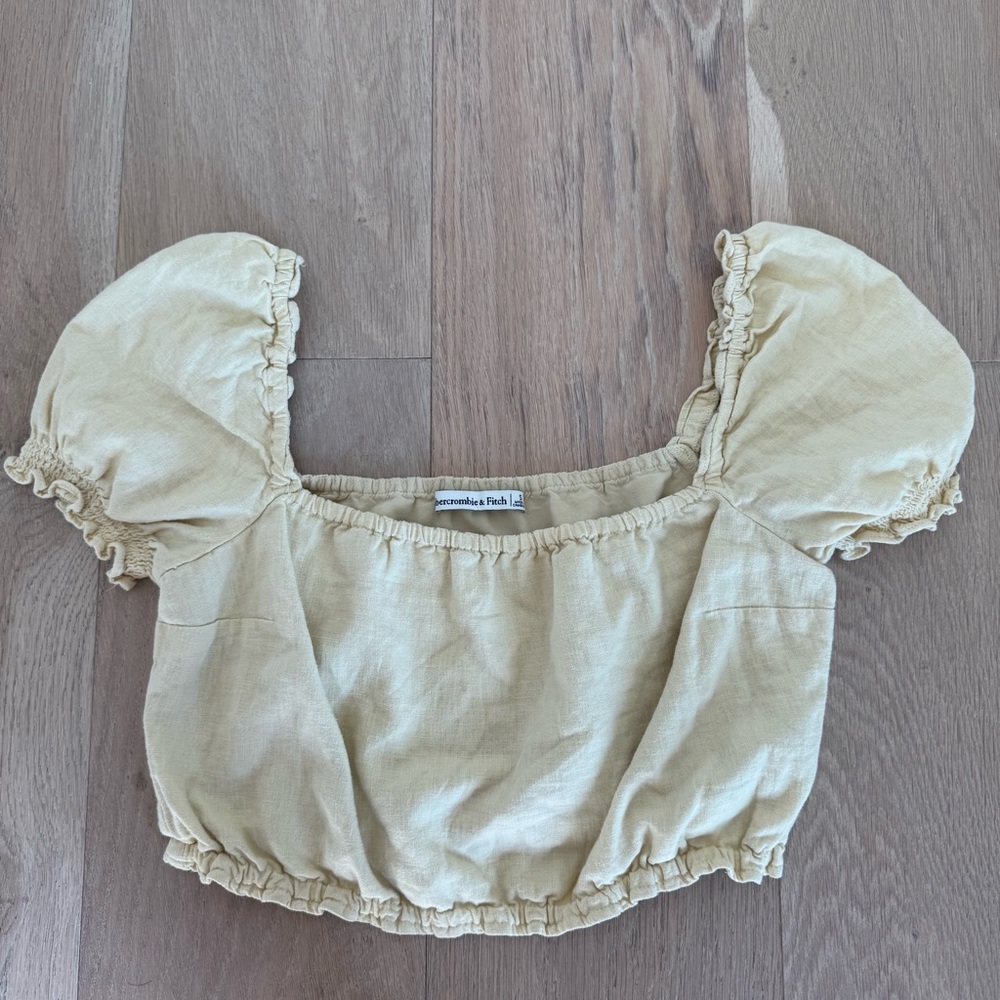 Abercrombie & Fitch Puff Sleeve Blouse // Size S